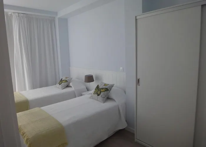 Almeida Garrett Apartment *