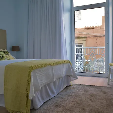 Apartamento Almeida Garrett *