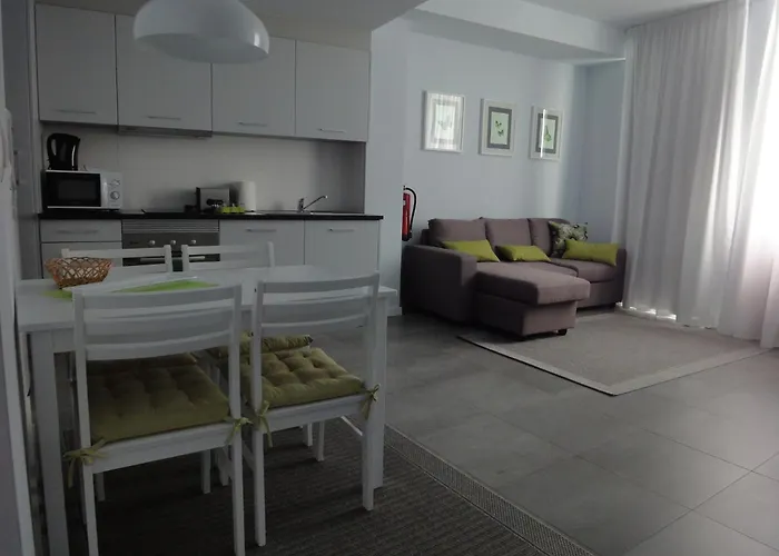 Almeida Garrett * Ponta Delgada